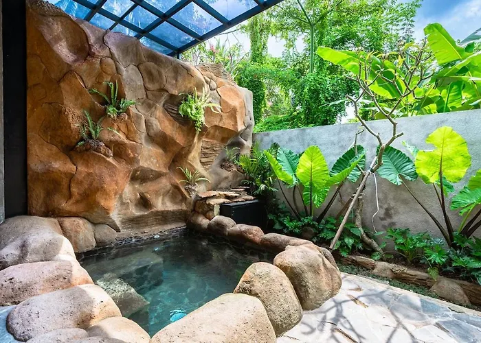 Villa Peaceful 1br Private In Sayan *