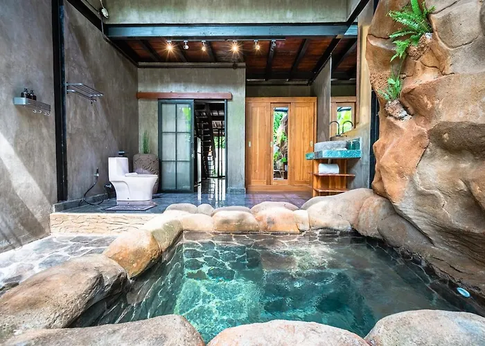 Peaceful 1br Private In Sayan Villa